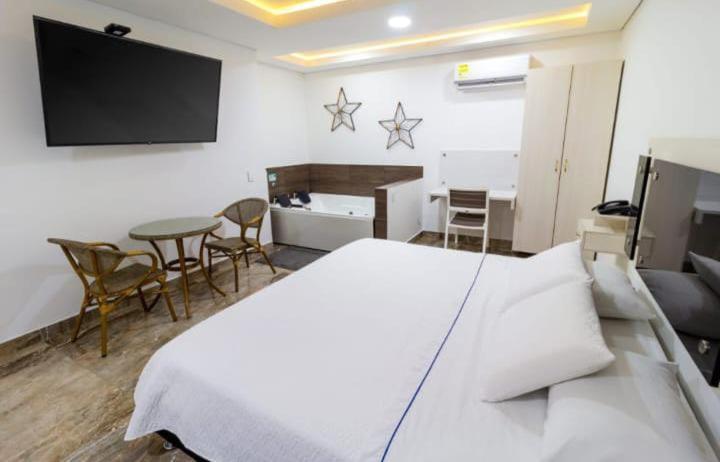 Deluxe Oasis De La Colina Boutique Hotel